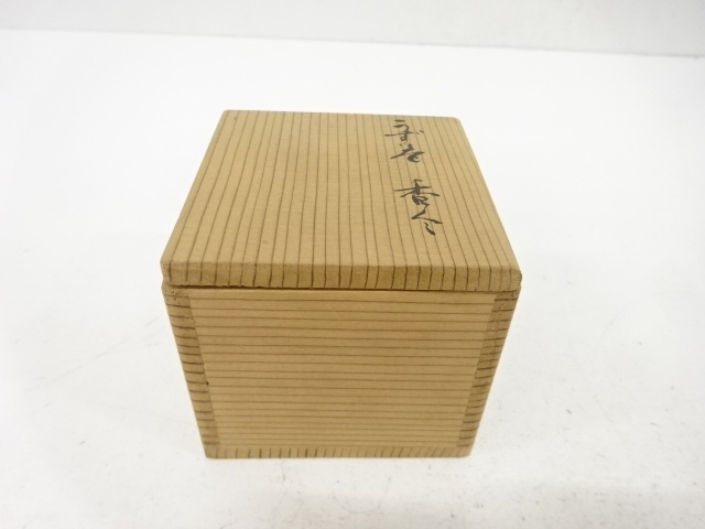  色絵　香合（保護箱付）